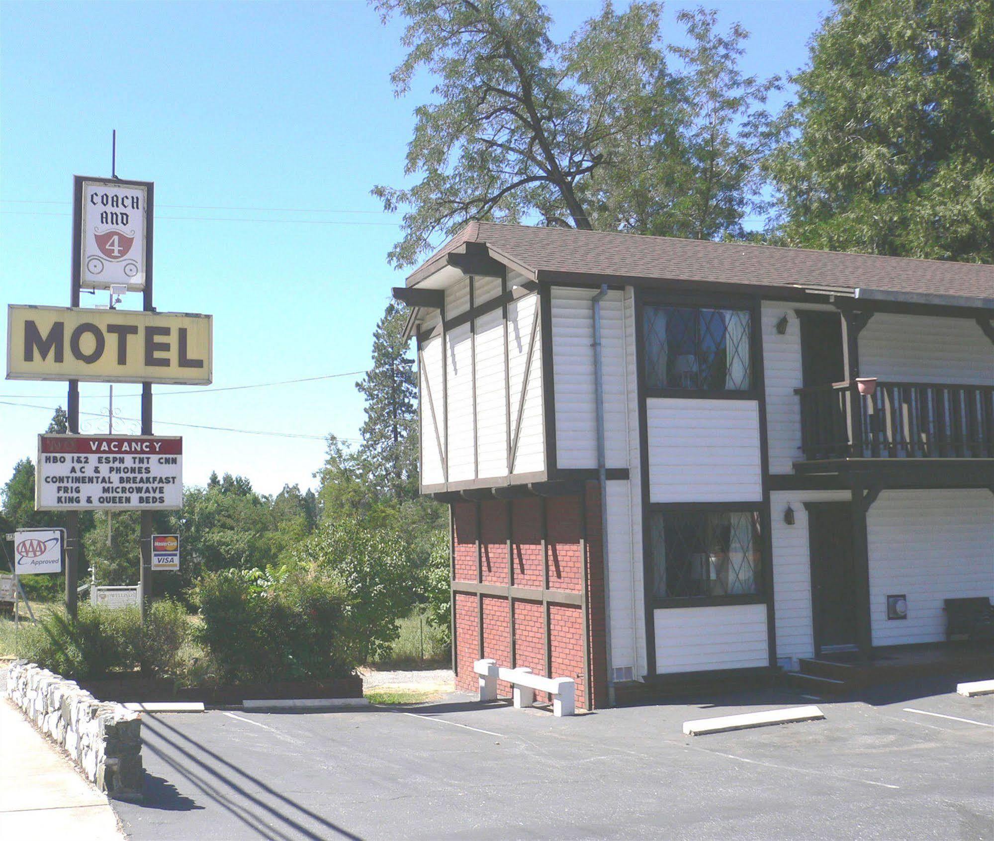 Coach N Four Motel Grass Valley Esterno foto