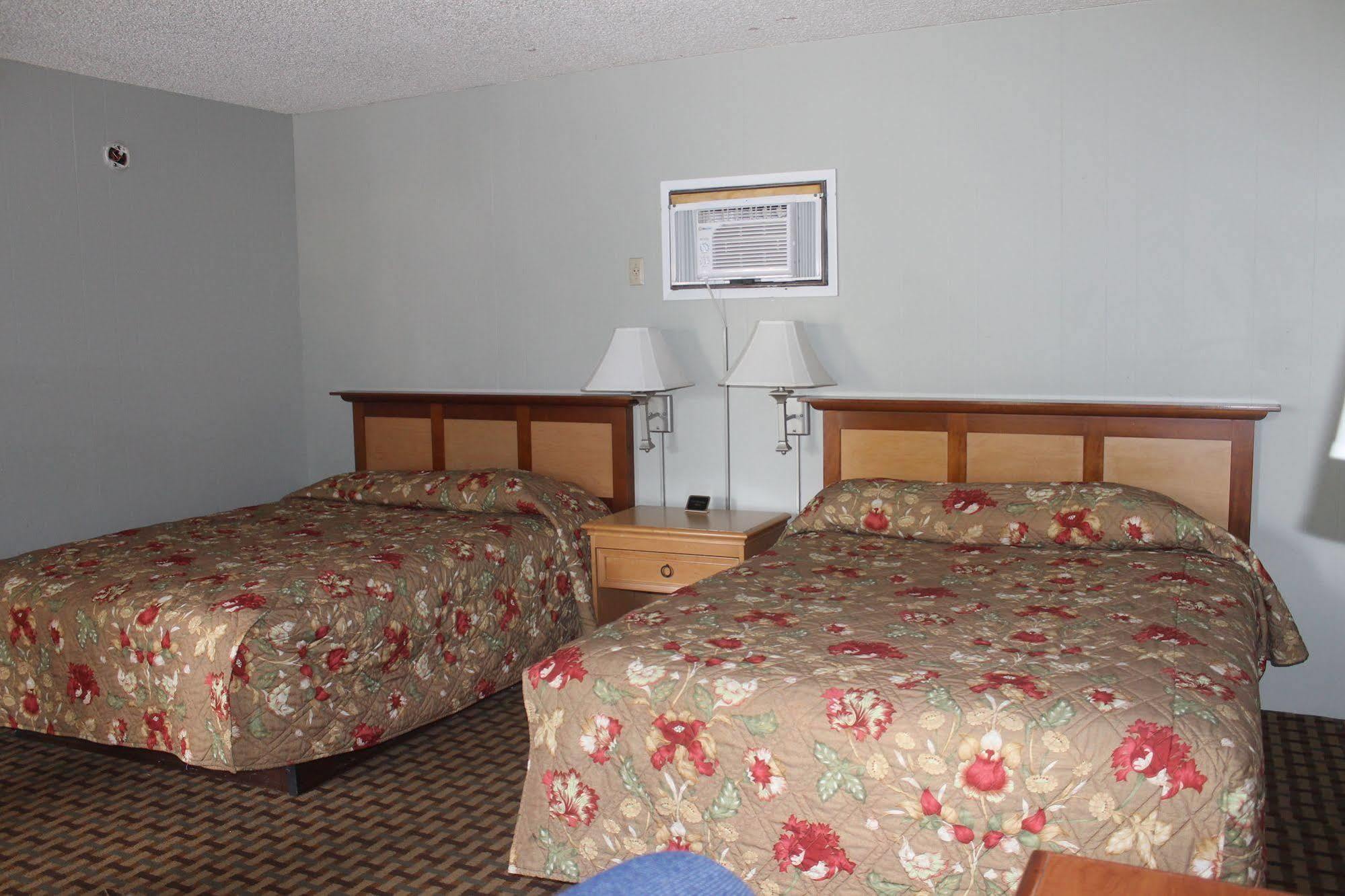 Coach N Four Motel Grass Valley Esterno foto